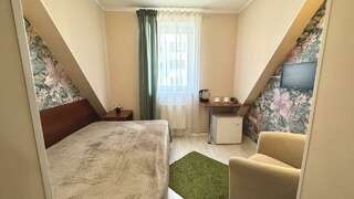 Гостиница Комфорт Уфа Номер стандарт плюс с 1 двуспальной кроватью-20