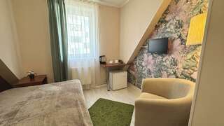 Гостиница Комфорт Уфа Номер стандарт плюс с 1 двуспальной кроватью-21